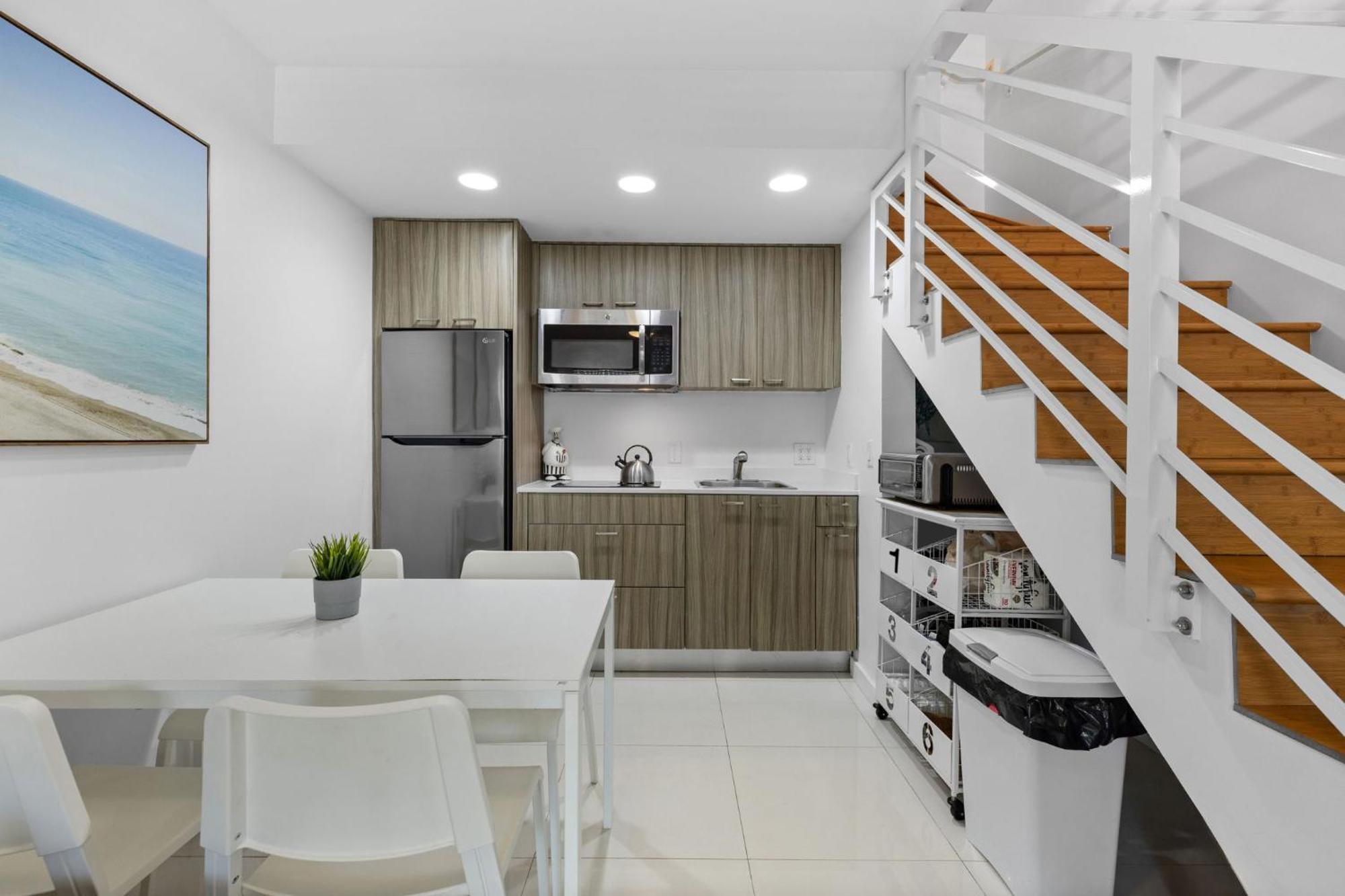 Tranquil Retreat, Comfortable In Apartamento